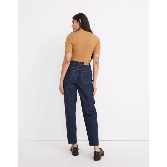 Madewell Baggy Tapered Jeans - Picture 3 of 11
